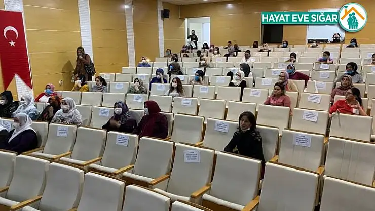 Kadın farkındalık eğitimleri hız kesmeden devam ediyor