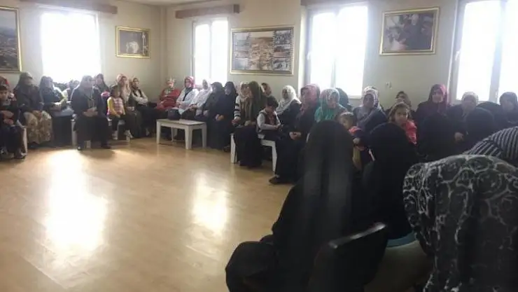 Kadın ve gençlik merkezinde kandil programı