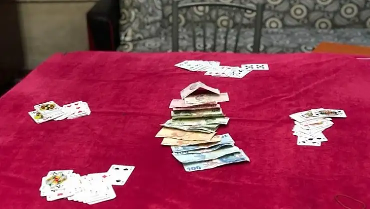 Kahramanmaraş'ta kumarhane baskınına 52 bin 150 lira ceza