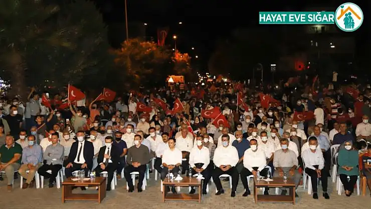 Kahta'da '15 Temmuz Demokrasi ve Milli Birlik Günü' programı düzenlendi