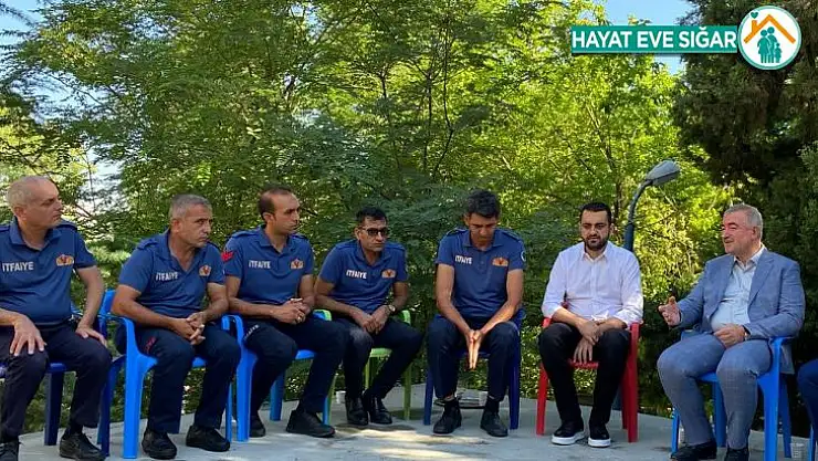 Kahta'da 12 bin dönüm anız yangınına müdahale edildi