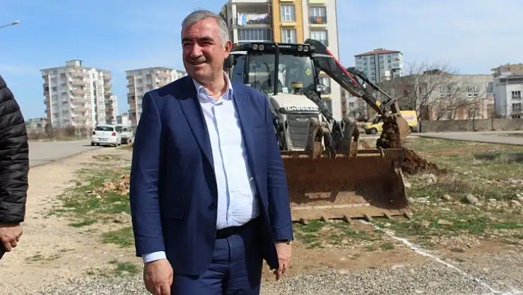 Kahta'da semt pazarı yapımına başlandı