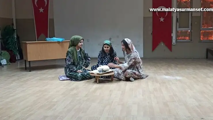 Kahta'da yabancı dil festivali düzenlendi