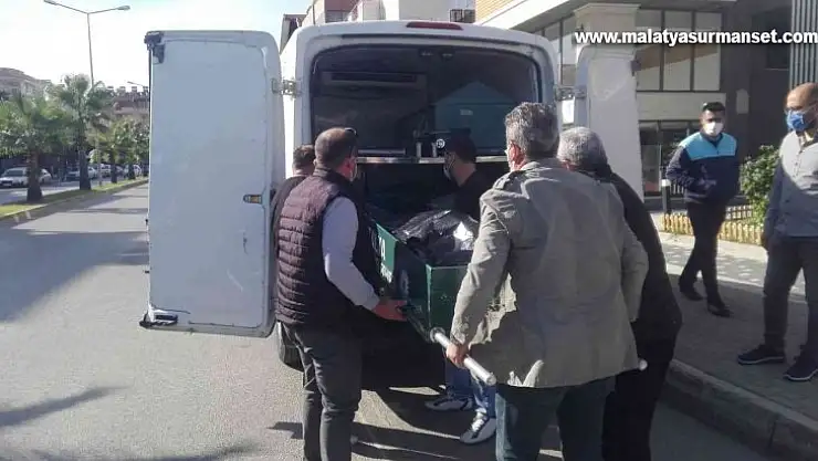 Kaldığı otel odasında ölü bulundu