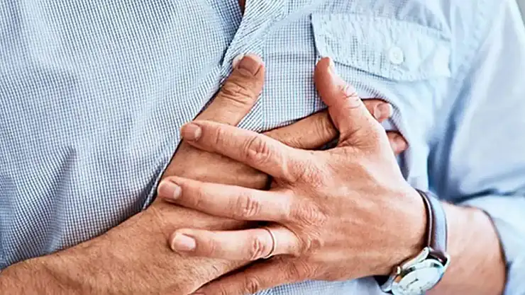 Kalp Çarpıntısıyla Birlikte Bu Şikâyetler Varsa Dikkat