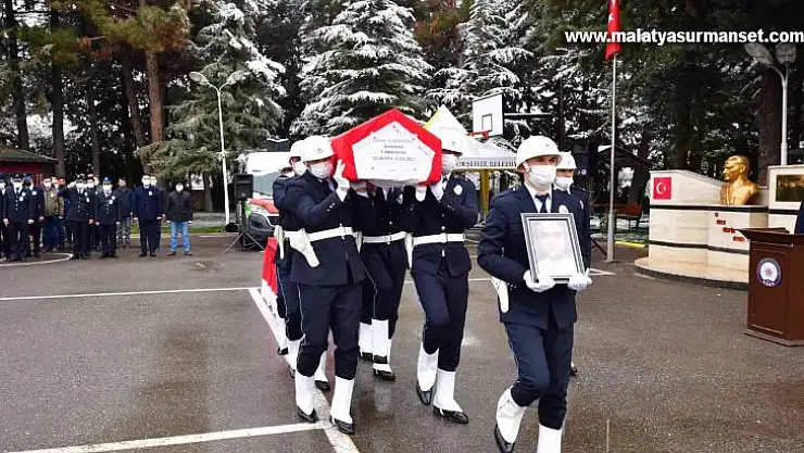 Kalp krizi sonucu şehit olan komiser yardımcısının cenazesi Kilis'e uğurlandı