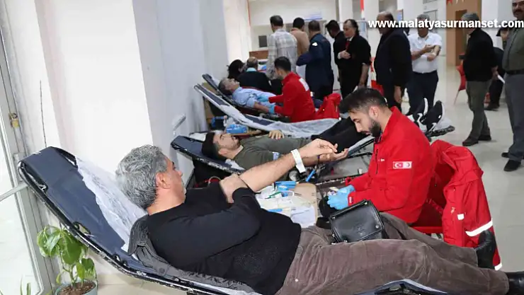 Kan talebine duyarsız kalmadılar