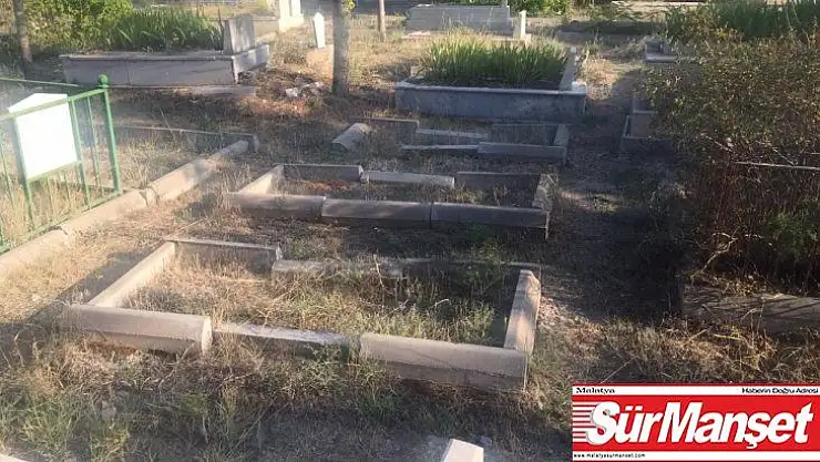 Kara Şükrü Mezarlığı'nın durumu içler acısı halde