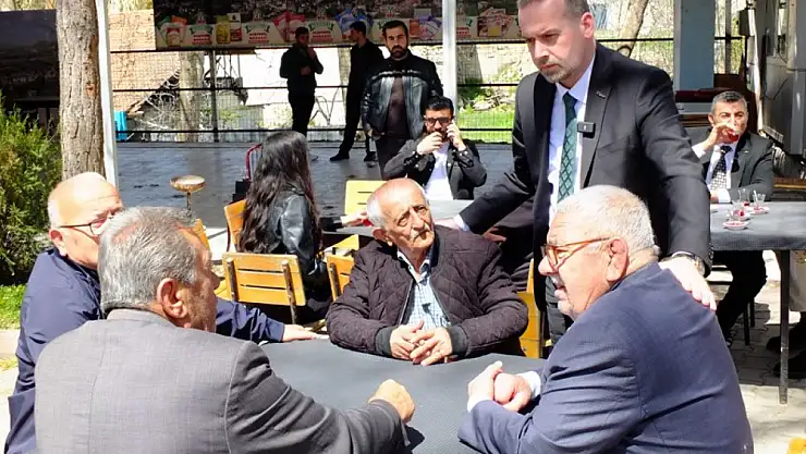 Karademir: Yeşilyurt'un Kalbi Olan Bu Bölge 25 Aydır Kaderine Terk Edildi