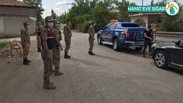 Karantina bölgesinde Vefa Destek Grubu ihtiyaçları karşılıyor
