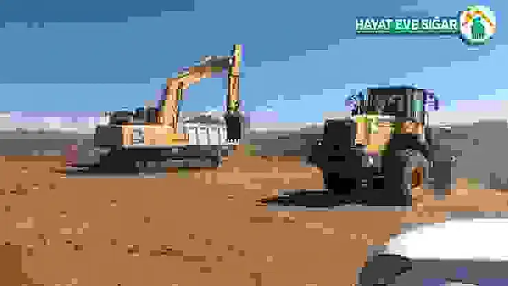 Kars'ta köylerde yol çalışmaları sürüyor
