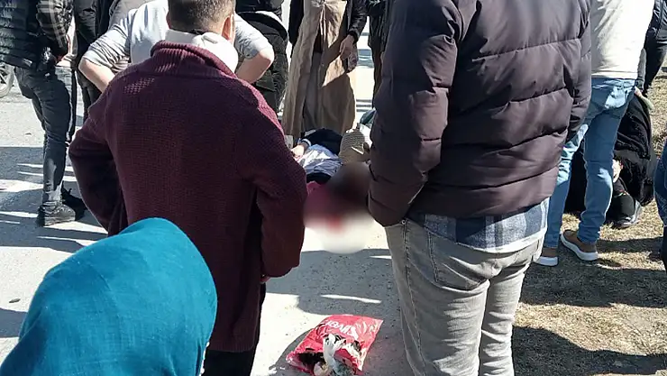Karşıya geçerken aracın çarptığı yaya hayatını kaybetti