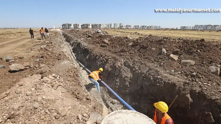 Kayapınar'a yeni içme suyu hattı döşeniyor