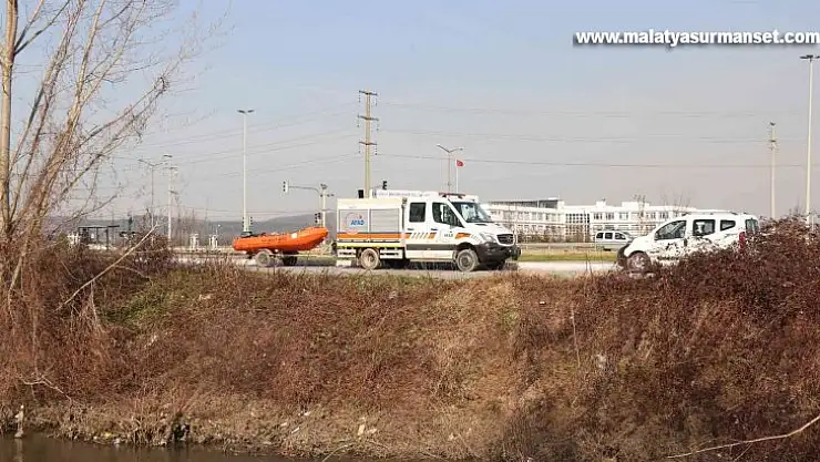 Kayıp şahsı arama çalışmaları sürüyor