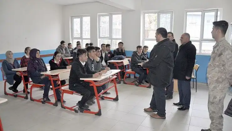 Kaymakam İmamoğlu, köylerde incelemede bulundu