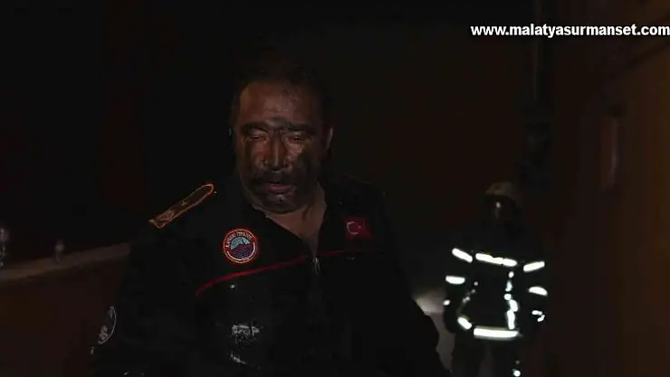 14 katlı binada yangın: 30 kişi tahliye edildi, 16 kişi hastanelik oldu