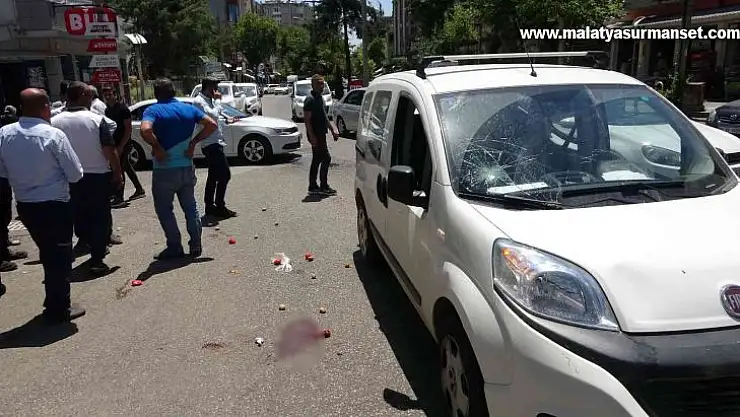 Kazada ağır yaralanan yaya hayatını kaybetti