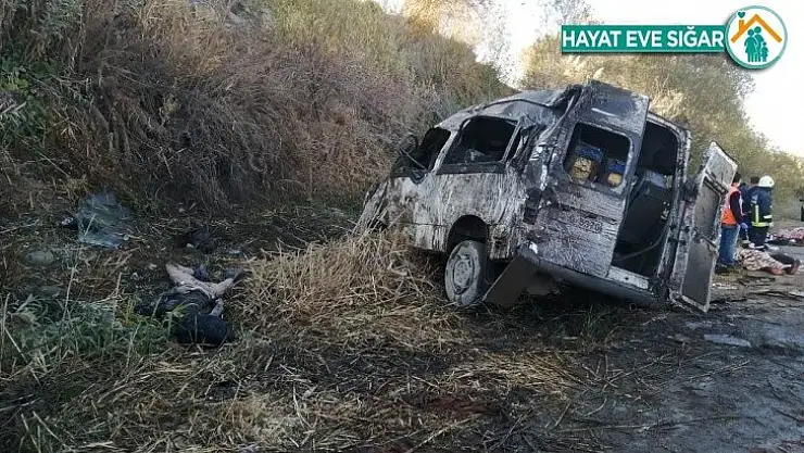 Kazada yaralanan 13 göçmenin tedavisi sürüyor