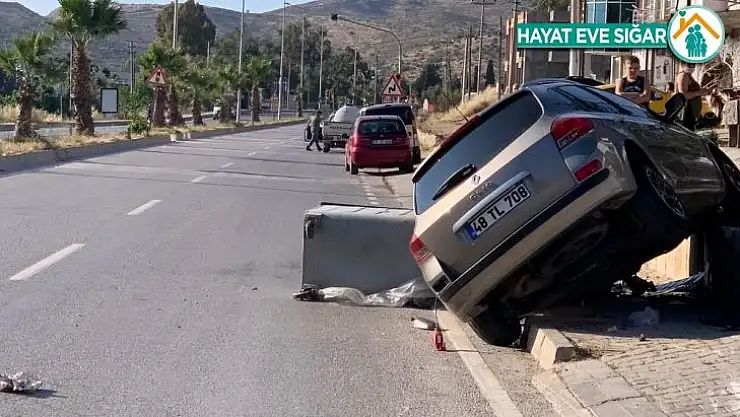 Kazaya sebep olan sürücü kaçtı