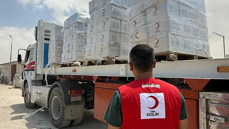 Kızılay'dan Gazze'ye 5 yardım tırı ulaştı