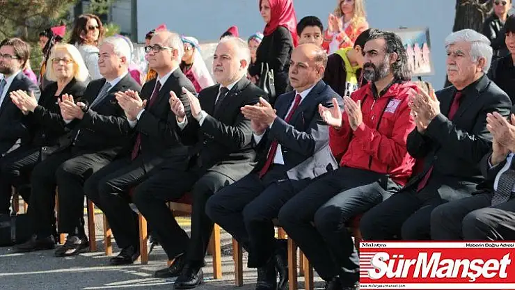 Kızılay Haftası etkinliğinde çocuklar gönüllerince eğlendi