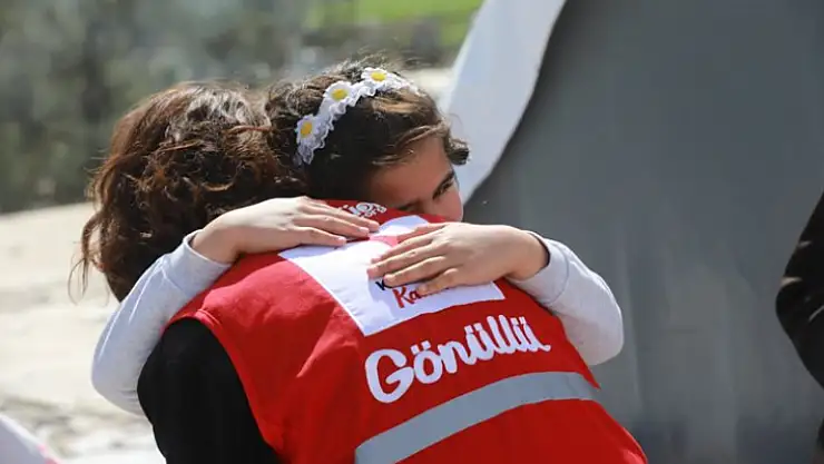 Kızılay Yetimlerin İhtiyaçlarını Ramazan'da Da Karşılıyor