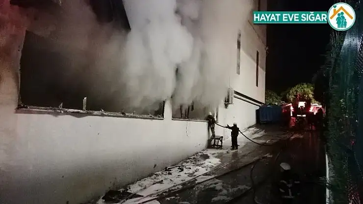 Kocaeli'de silah fabrikasında yangın