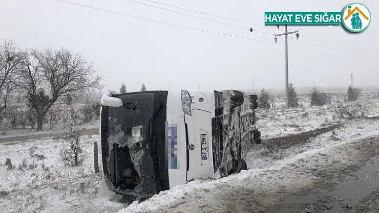 Konya 'da 2 tur otobüsü kaza yaptı: 1 ölü, 40'dan fazla yaralı