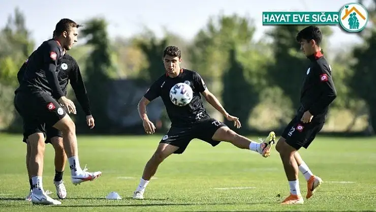 Konyaspor'da Fenerbahçe hazırlıkları başladı