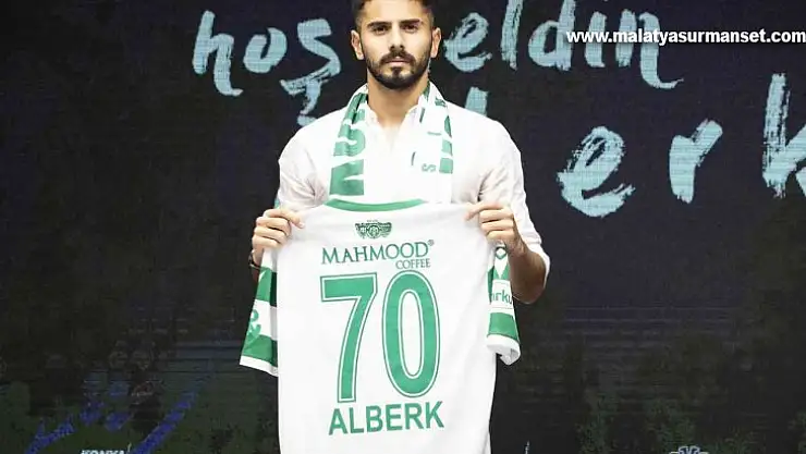 Konyaspor'da iki imza birden
