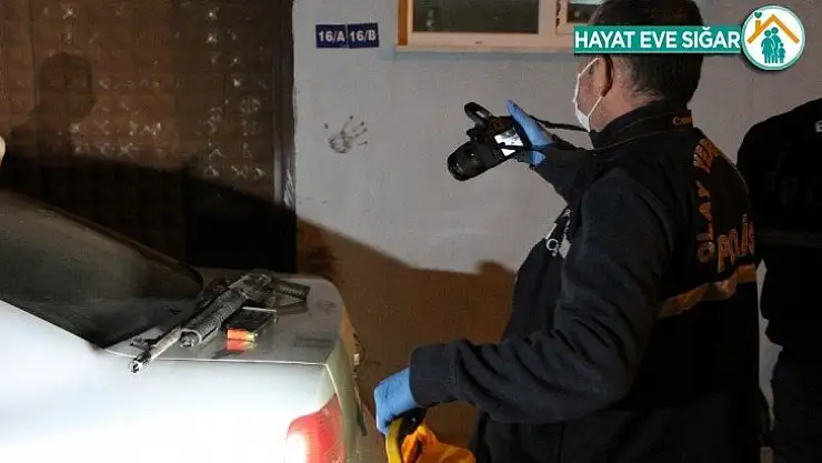 Korkutmak istediği arkadaşını pompalı tüfekle yaraladı