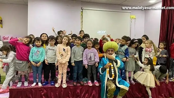 Korona virüse tiyatrolu önlem