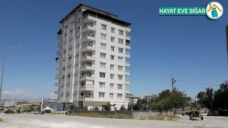 Koronadan iki kişinin öldüğü bina karantinaya alındı