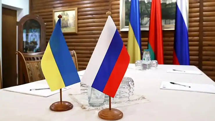 Kremlin Rusya Ukrayna barış müzakerelerine ara verildi