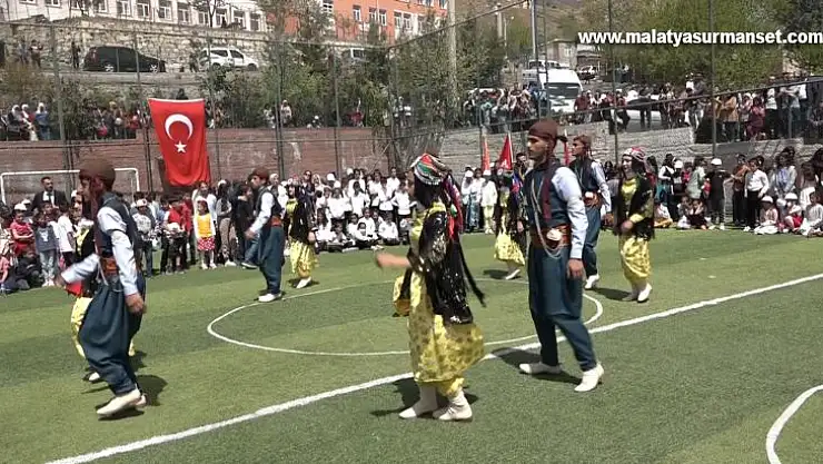Kulp'ta 23 Nisan Ulusal Egemenlik ve Çocuk Bayramı coşkuyla kutlandı