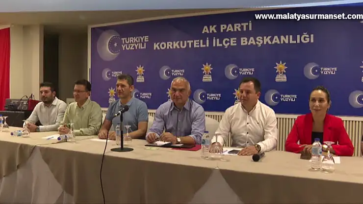 Kültür ve Turizm Bakanı Ersoy, muhtarlarla buluştu
