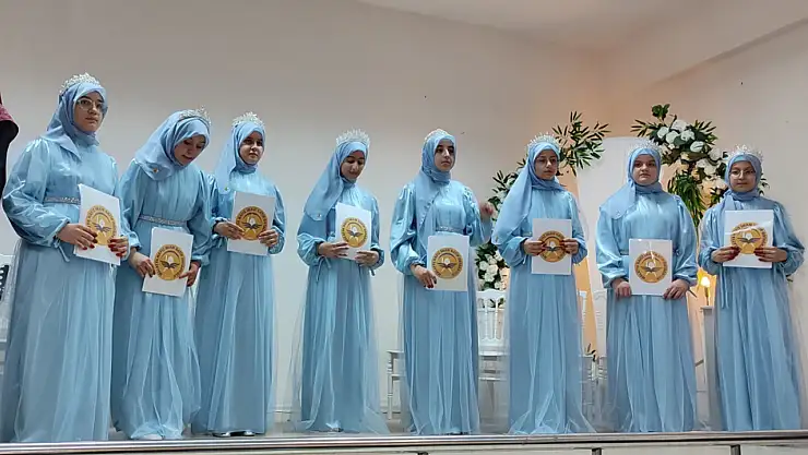Kur'an'la Büyüyen Nesiller Malatya'da 8 Yeni Hafize