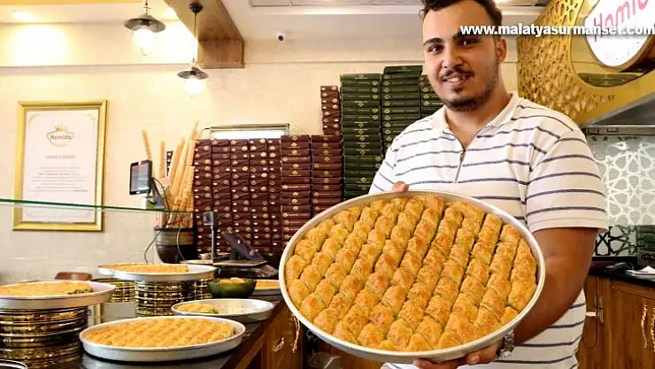Kurban Bayramı öncesi baklava ustalarının mesaisi başladı