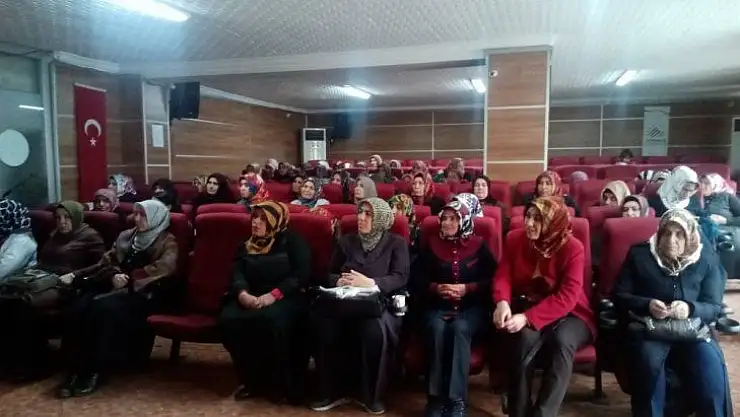 Kursiyerler diyabet eğitimi