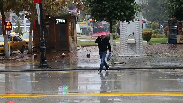 Kuvvetli Yağışlar Yolda 7 Bölge İçin Uyarı Var