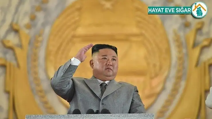 Kuzey Kore lideri Kim Jong-un halktan ağlayarak özür diledi
