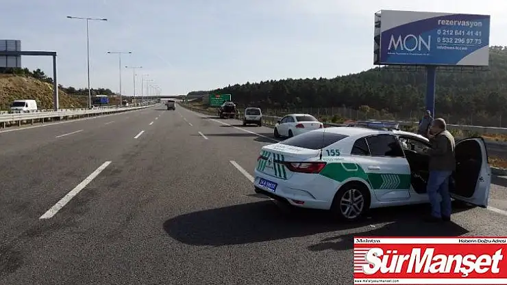 Kuzey Marmara otoyolunda 3 araç birbirine girdi: 1'i ağır 3 yaralı