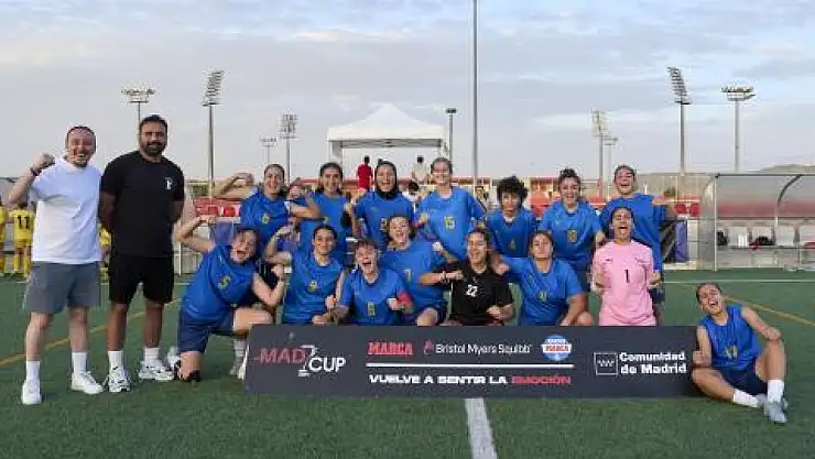 Lise Takımları Erasmus MADCUP'tan Dereceyle Döndüler