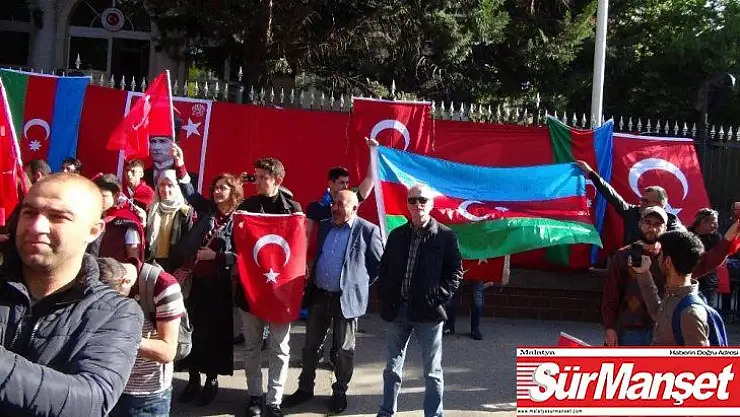 Macaristan'daki Türkler'den YPG/PKK yandaşlarına tepki