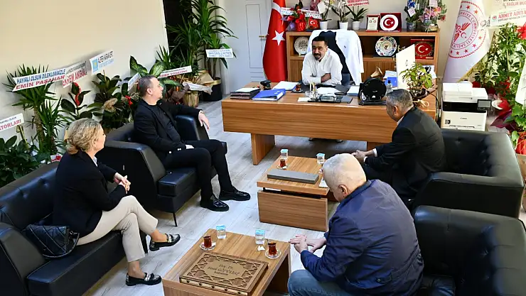 MAGİNDER Sosyal Sorumlulukta Yine Örnek Oldu: 30 Sandalye Bağışı Yolda