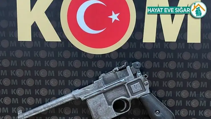 Malatya'da 18. yy ait yarı otomatik tabanca ele geçirildi