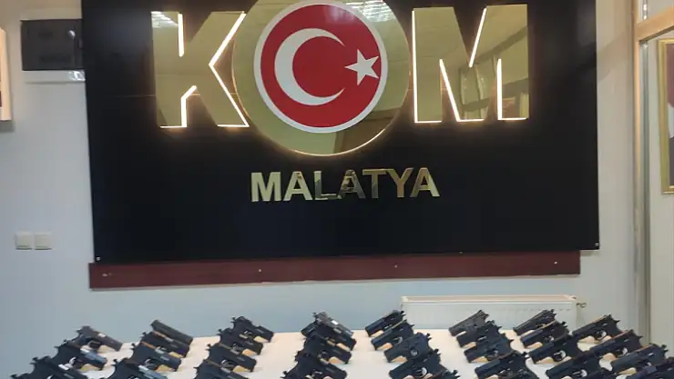 Malatya'da 38 tabanca ele geçirildi, 3 şüpheli gözaltına alındı
