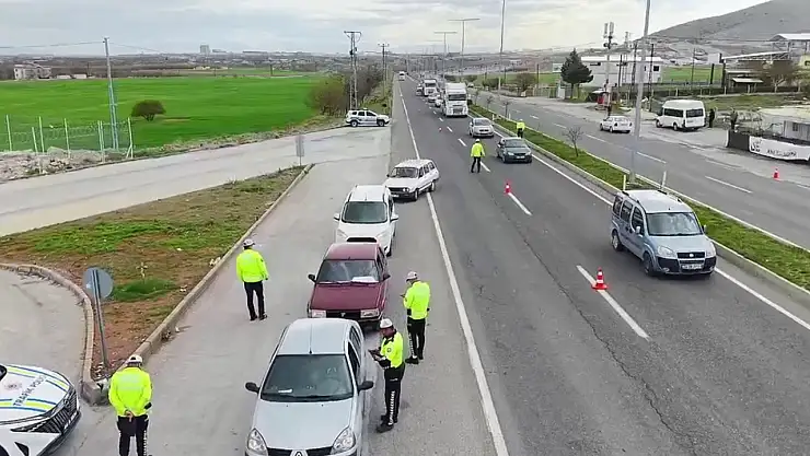 Malatya'da Bayramda Trafik Kazası Sayısı Yarıya İndi Ölümsüz Bayram