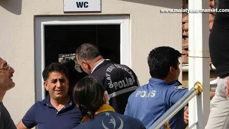 Malatya'da bir şahıs cami tuvaletinde ölü bulundu