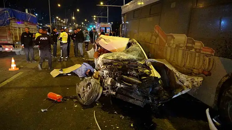 Malatya'da feci kaza: 2 ölü, 3 yaralı